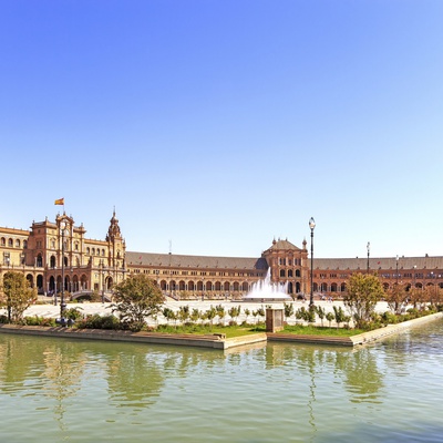Сбегите от обыденной скуки и наслаждайтесь Севилью! San Pablo Sevilla Сбегите от обыденной скуки и наслаждайтесь Севилью! San Pablo Sevilla